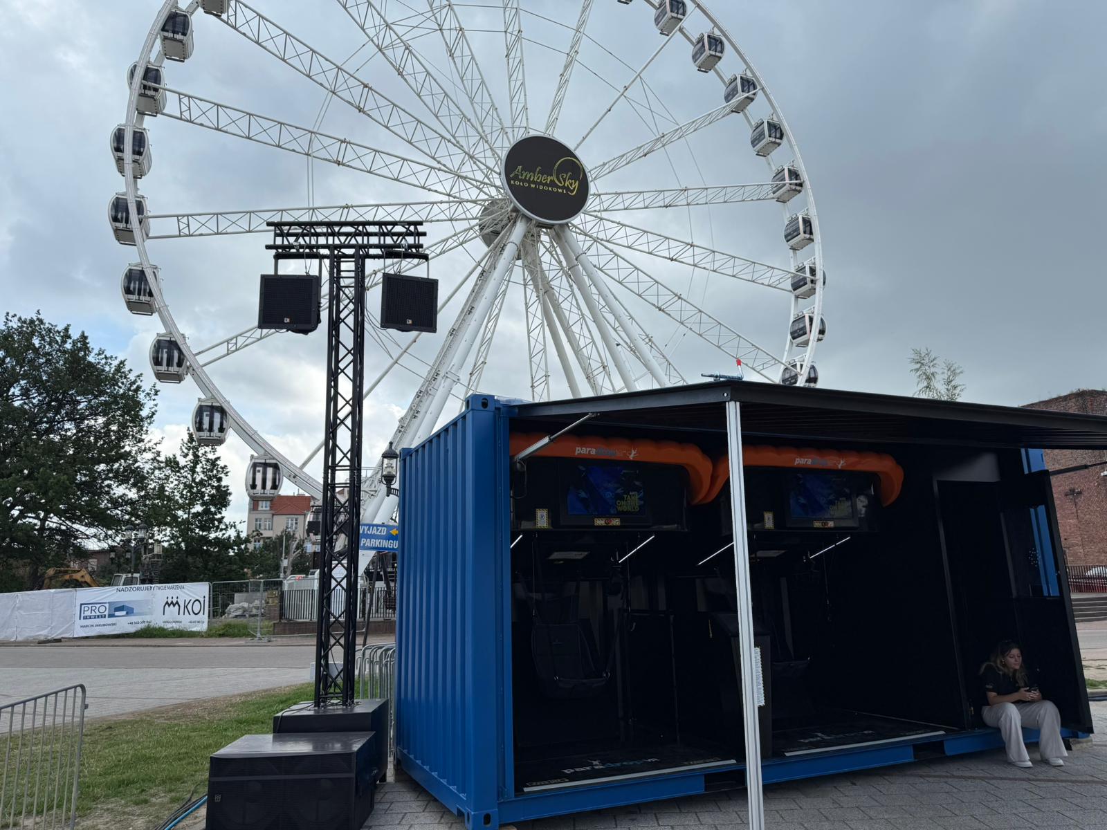 Frontgrid Launches World-First Containerised ParadropVR Pod in Poland